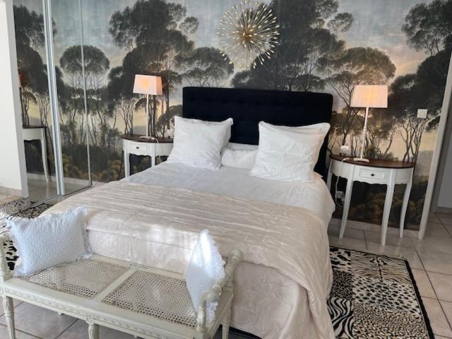 B&B Les Muscades Saint-Étienne-du-Grès 外观 照片